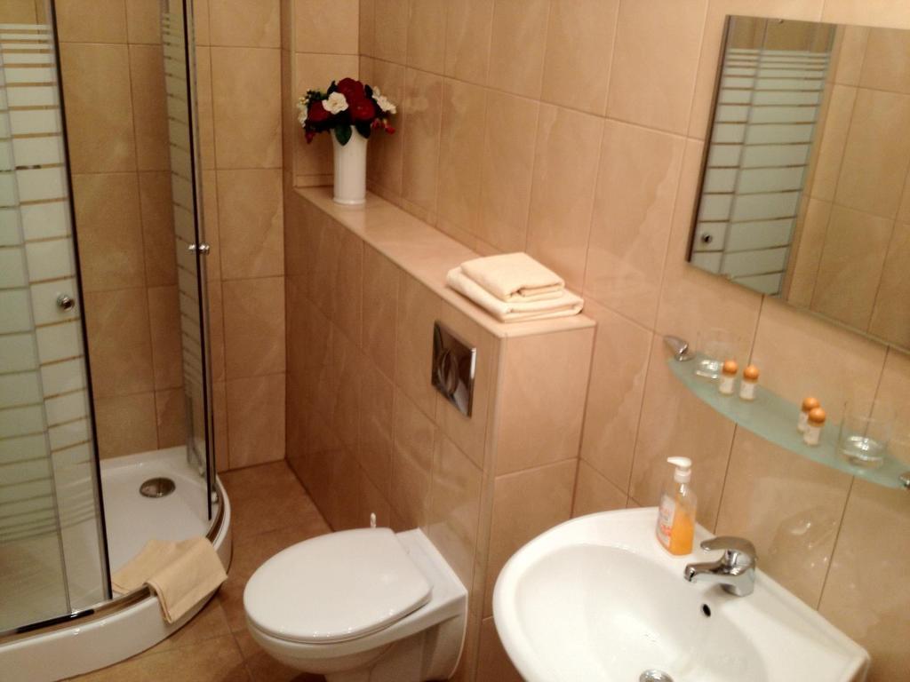 Baerliner Pension Берлин Экстерьер фото